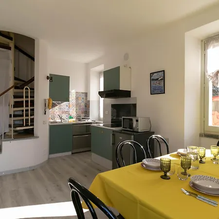 Varenna Gittana Apartment *