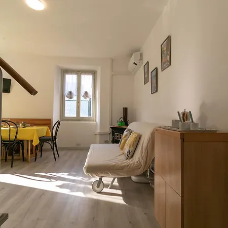 Varenna Gittana Apartment Perledo
